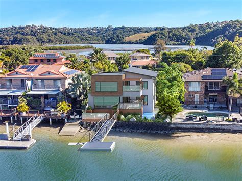 releaste|real estate for sale tweed heads.